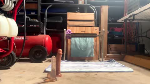 Snapshot of bone2play chatting on 01.20.25 FRECKLES online show from 01.20.25