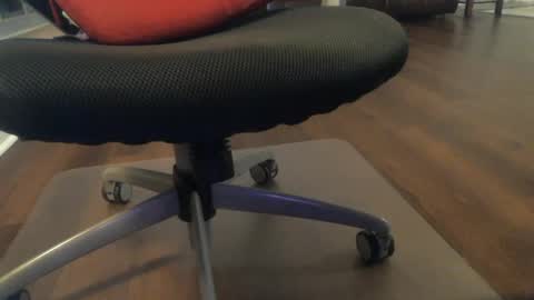 Snapshot of bone2play chatting on 02.24.25 FRECKLES online show from 02.24.25