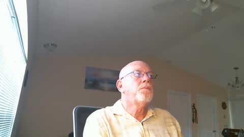 Snapshot of bone2play chatting on 03.05.25 FRECKLES online show from 03.05.25