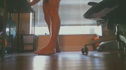 Snapshot of bone2play chatting on 10.07.25 FRECKLES online show from 10.07.25