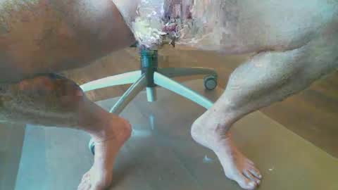 Snapshot of bone2play chatting on 10.20.25 FRECKLES online show from 10.20.25