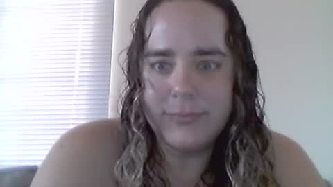 bongmamabear online show from 08.03.26