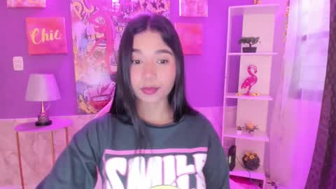 Snapshot of bonnie_benet chatting on 12.16.24 Bonnie online show from 12.16.24