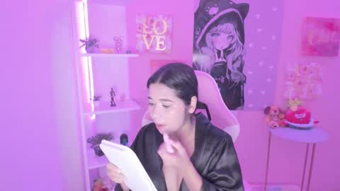 Snapshot of bonnie_benet chatting on 02.24.25 Bonnie online show from 02.24.25