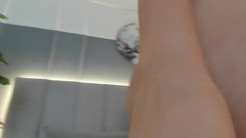 Bonnie online show from 01.12.25