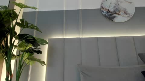 Bonnie online show from 01.14.25