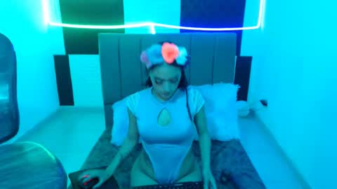 Snapshot of bonnie_blue_18 chatting on 11.27.25 Bonnie online show from 11.27.25