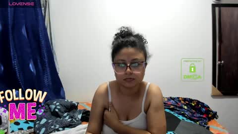 bonnie lam  hello welcome to my room I hope you have fun and you can reach your maximum pleasure here with me online show from 05.17.26