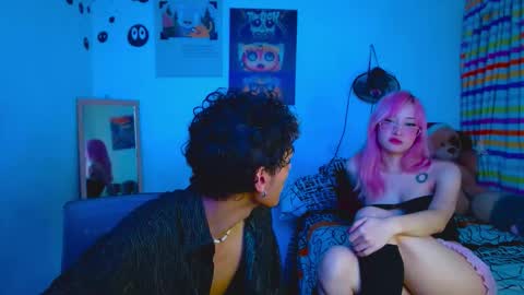 Bonnie Y Ash online show from 09.22.25