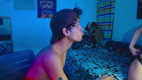 Bonnie Y Ash online show from 09.30.25