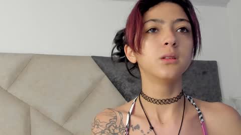   online show from 01.05.25