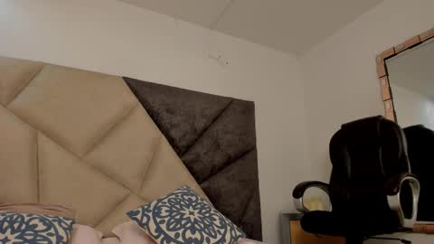   online show from 11.26.25