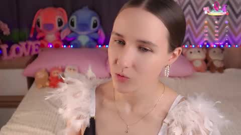 Emma online show from 09.17.25