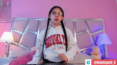 Bonnie  online show from 01.16.25