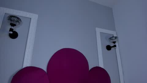 Snapshot of bonniie_22 chatting on 09.10.25 Bonnie online show from 09.10.25