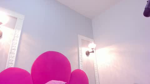 Snapshot of bonniie_22 chatting on 10.15.25 Bonnie online show from 10.15.25