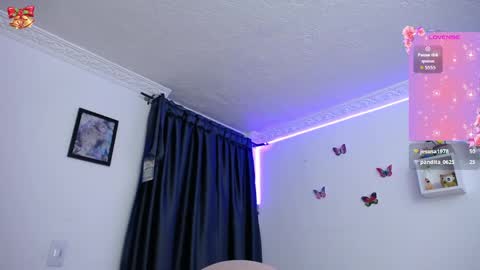 Snapshot of bonny_clyde_xx_ chatting on 04.10.26 Soffy Brooks Independent model online show from 04.10.26