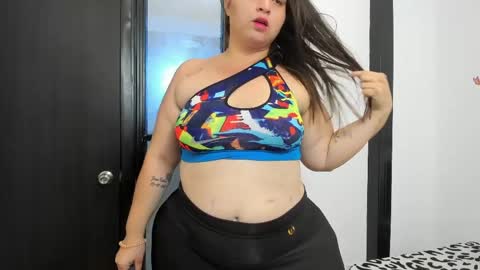 Snapshot of bonnyy26 chatting on 05.14.26 bony online show from 05.14.26