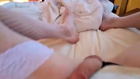 Snapshot of bono0155 chatting on 02.14.25 silky sissy sarah online show from 02.14.25