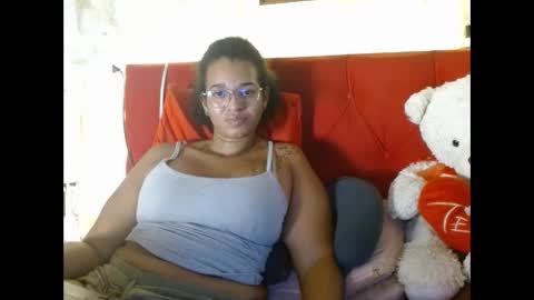 Snapshot of bonvivantb chatting on 01.06.25 Queen Bon Vivantt online show from 01.06.25