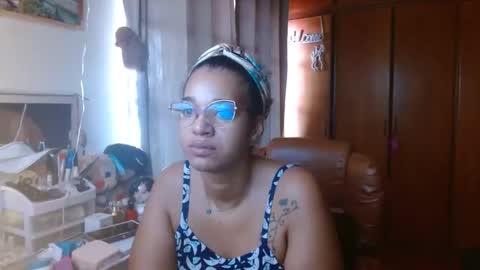 Snapshot of bonvivantb chatting on 01.22.25 Queen Bon Vivantt online show from 01.22.25