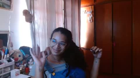 Snapshot of bonvivantb chatting on 01.24.25 Queen Bon Vivantt online show from 01.24.25