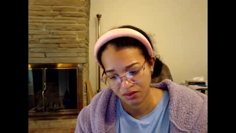 Snapshot of bonvivantb chatting on 10.15.25 Queen Bon Vivantt online show from 10.15.25