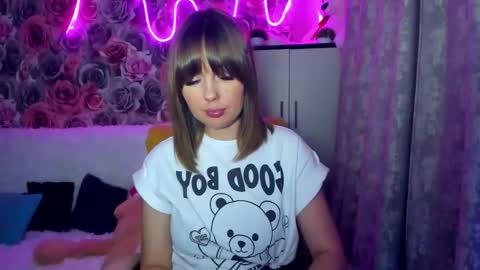 Snapshot of bonybenessy chatting on 03.02.25 Mira online show from 03.02.25