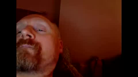 Snapshot of bonzoband chatting on 01.25.25 bonzoband online show from 01.25.25
