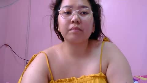 MommyMarie-Singlemom of 2. online show from 05.06.26