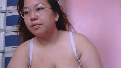 MommyMarie-Singlemom of 2. online show from 05.19.26