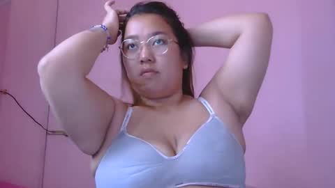 MommyMarie-Singlemom of 2. online show from 05.24.26