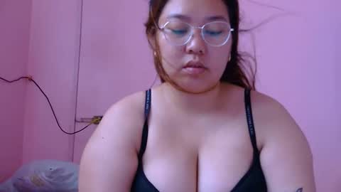 MommyMarie-Singlemom of 2. online show from 05.29.26