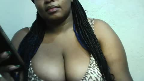 Snapshot of boobvherry chatting on 12.20.24 boobvherry online show from 12.20.24