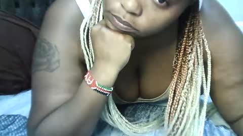 Snapshot of boobvherry chatting on 01.05.25 boobvherry online show from 01.05.25