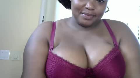 Snapshot of boobvherry chatting on 02.22.26 boobvherry online show from 02.22.26