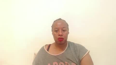 Snapshot of boobyqueen24 chatting on 01.30.25 boobyqueen online show from 01.30.25