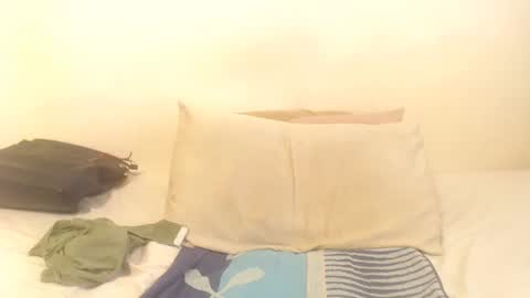 Snapshot of boobyqueen24 chatting on 11.27.25 boobyqueen online show from 11.27.25