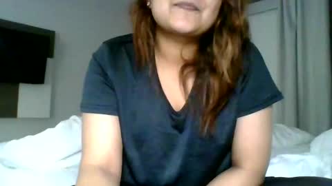 Snapshot of bookishdivya chatting on 09.24.25 Divya online show from 09.24.25