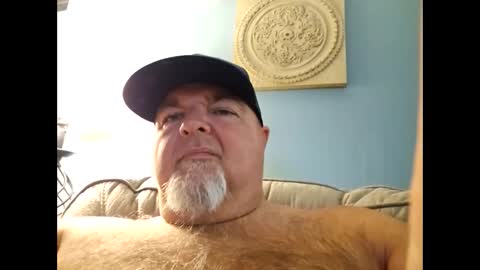 Snapshot of boolika chatting on 10.29.25 Boolika online show from 10.29.25