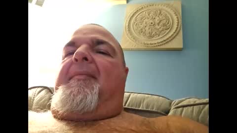 Snapshot of boolika chatting on 12.14.25 Boolika online show from 12.14.25