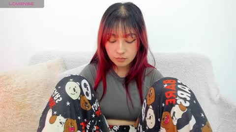 Snapshot of boonie_girl chatting on 01.11.25 Booniee online show from 01.11.25