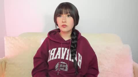 Snapshot of boonie_girl chatting on 10.03.25 Booniee online show from 10.03.25