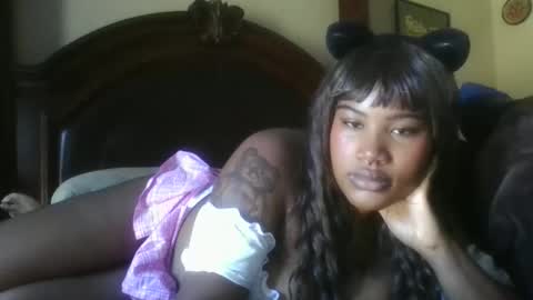 Snapshot of boooohoooobaby chatting on 10.22.25 boooohoooobaby online show from 10.22.25