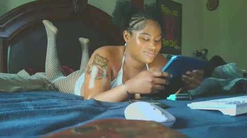 boooohoooobaby online show from 03.16.26