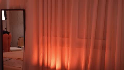 boootyfrytti online show from 11.06.25