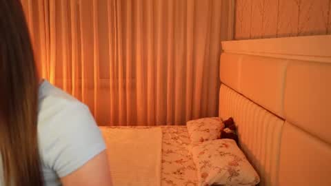 Snapshot of boootyfrytti chatting on 07.24.26 boootyfrytti online show from 07.24.26