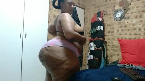 bootytwerkxxx online show from 04.16.26