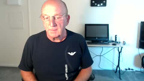 Snapshot of boppy21 chatting on 03.04.25 Boppy21 online show from 03.04.25