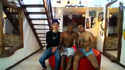 Snapshot of boranget chatting on 01.17.25 boranget online show from 01.17.25